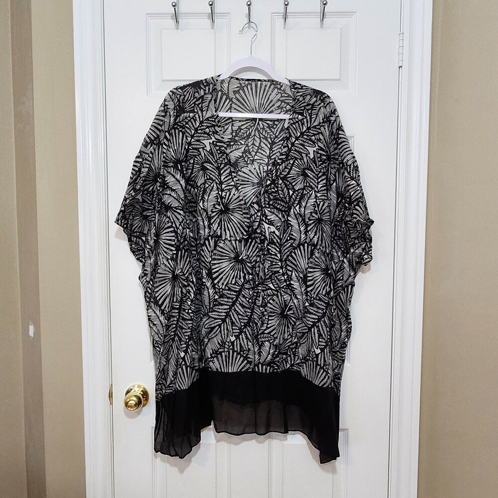 La Vie en Rose Aqua Women's Tunic Swimsuit Cover-up ~ Black and White ~ Size XL